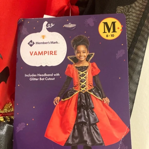 Vampire - Picture 2 of 2